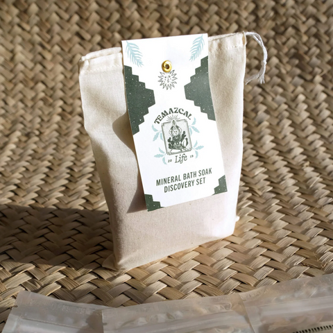 Mineral Bath Soak Discovery Set