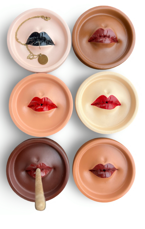 Lips Concrete Incense Burner - Chestnut