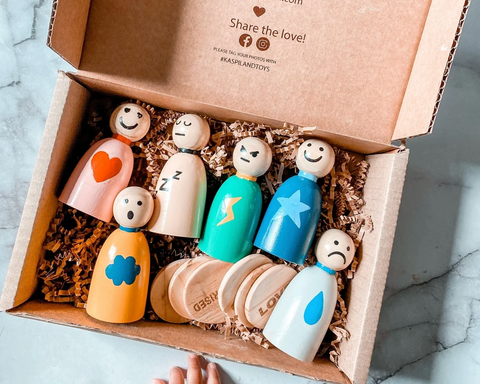 Bilingual Wooden Feelings Peg Doll Set