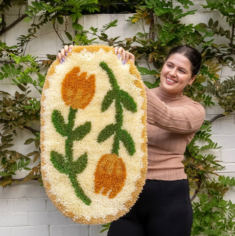 XL Latch Hooking Kit - Tulip Fever