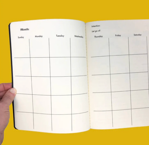 Daffodil Month View Planner